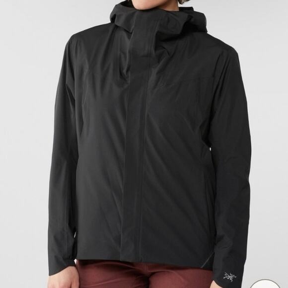 Arc’teryx Solano Gore-Tex Black Lightweight Jacket - Picture 1 of 9